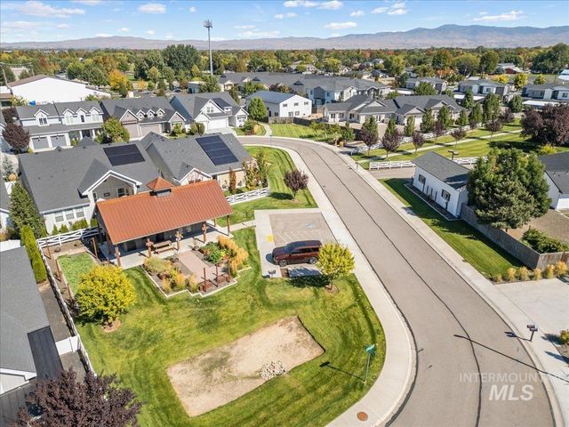 207 W Wrangler St., Meridian, ID 83646