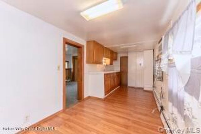 11 Miller Lane, New Paltz, NY 12561