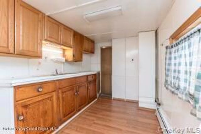 11 Miller Lane, New Paltz, NY 12561