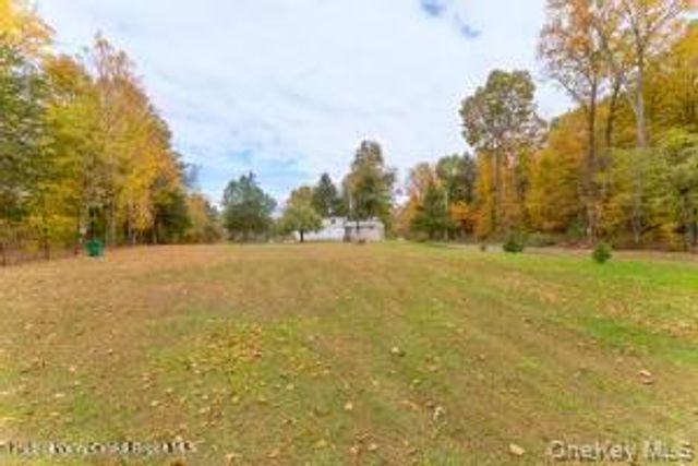 11 Miller Lane, New Paltz, NY 12561