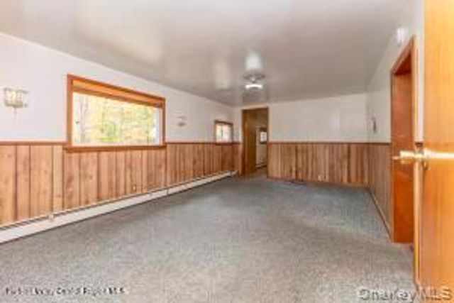 11 Miller Lane, New Paltz, NY 12561
