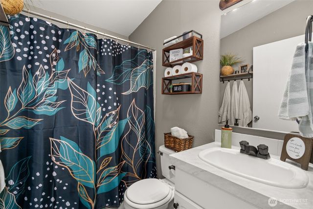 143 Deer Haven Drive, Winlock, WA 98596