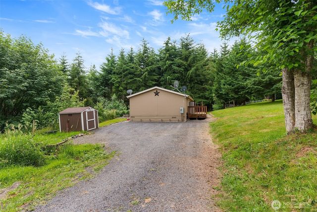 143 Deer Haven Drive, Winlock, WA 98596