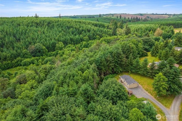 143 Deer Haven Drive, Winlock, WA 98596