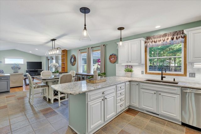 14846 Birdsong Lane, Grand Haven, MI 49417