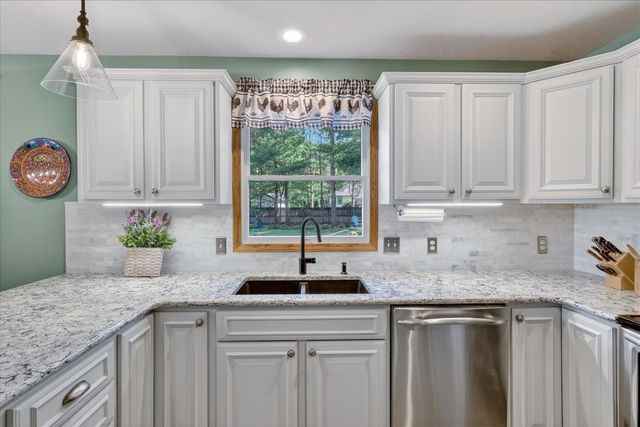 14846 Birdsong Lane, Grand Haven, MI 49417
