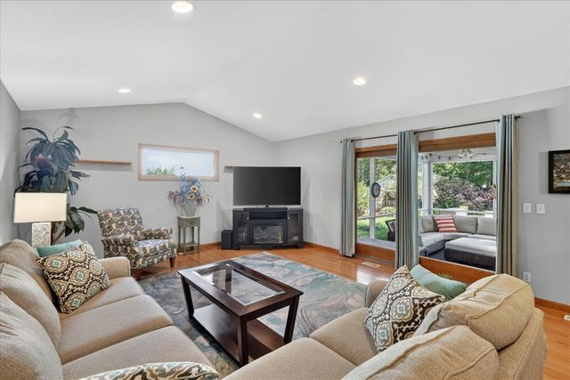 14846 Birdsong Lane, Grand Haven, MI 49417