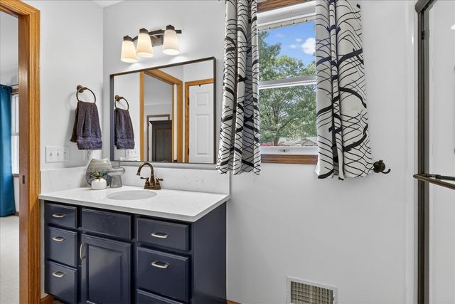 14846 Birdsong Lane, Grand Haven, MI 49417