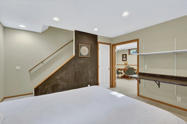 14846 Birdsong Lane, Grand Haven, MI 49417