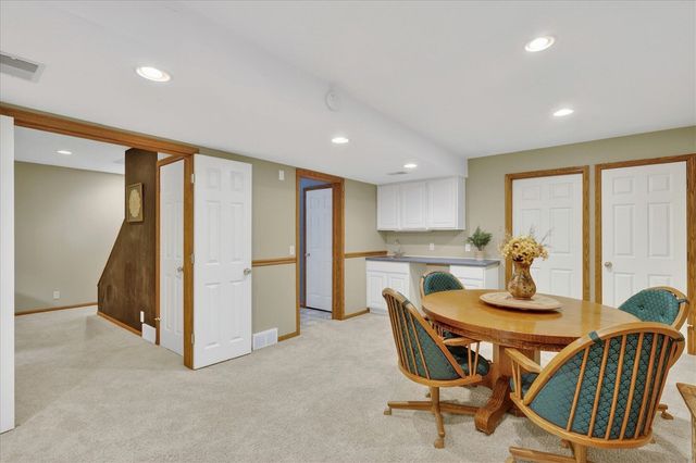 14846 Birdsong Lane, Grand Haven, MI 49417