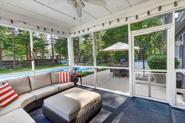 14846 Birdsong Lane, Grand Haven, MI 49417