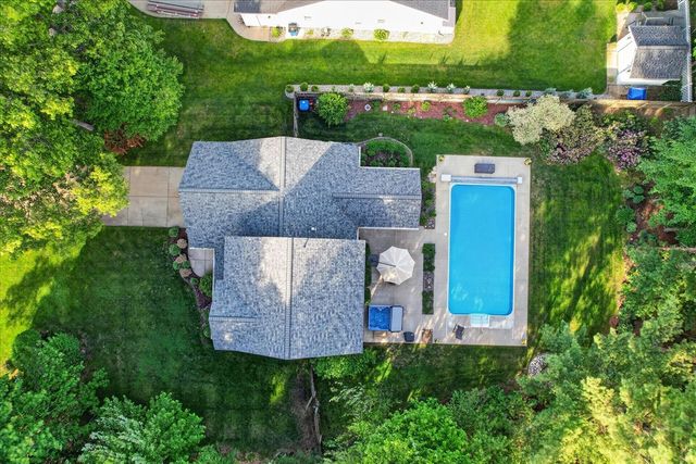 14846 Birdsong Lane, Grand Haven, MI 49417