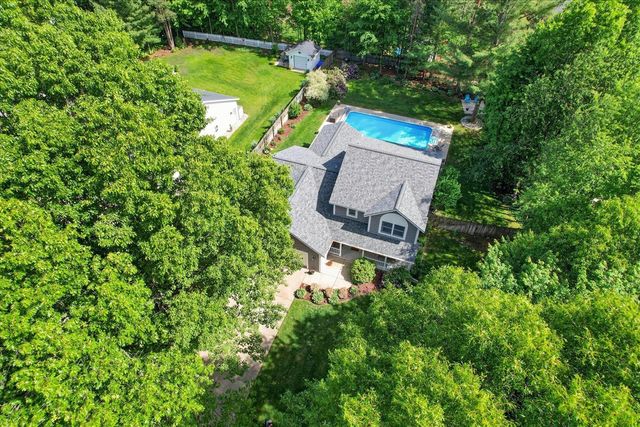 14846 Birdsong Lane, Grand Haven, MI 49417