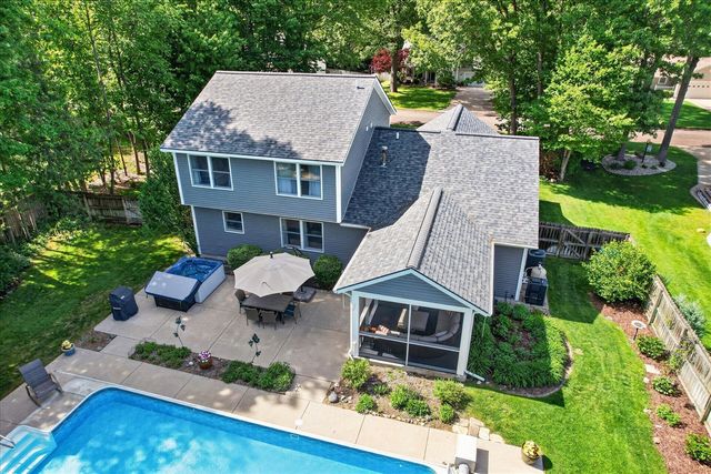 14846 Birdsong Lane, Grand Haven, MI 49417