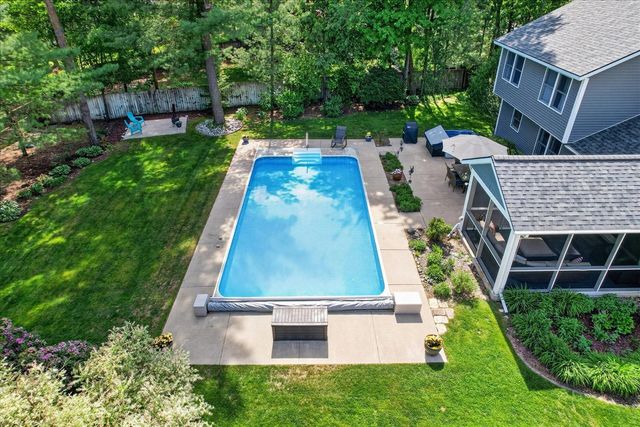 14846 Birdsong Lane, Grand Haven, MI 49417