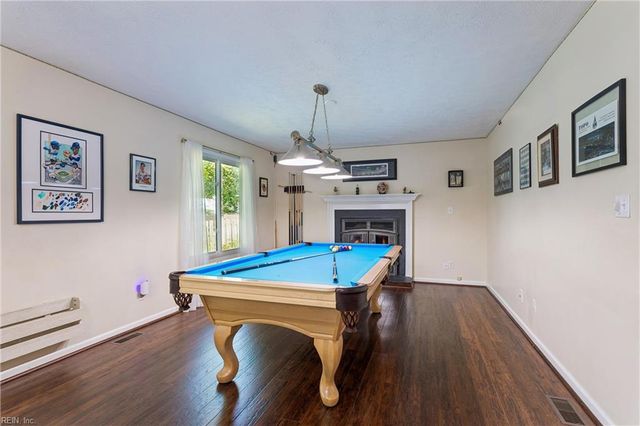 251 Gena CT, Newport News, VA 23602