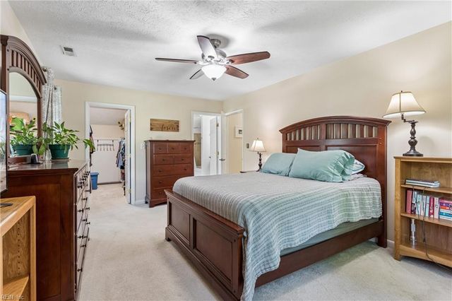 251 Gena CT, Newport News, VA 23602