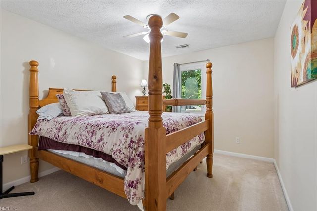 251 Gena CT, Newport News, VA 23602