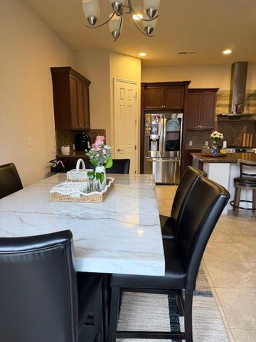 5548 N Lucy Ruiz Avenue, Fresno, CA 93723