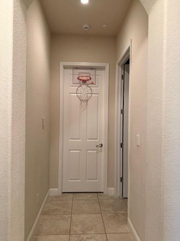 5548 N Lucy Ruiz Avenue, Fresno, CA 93723