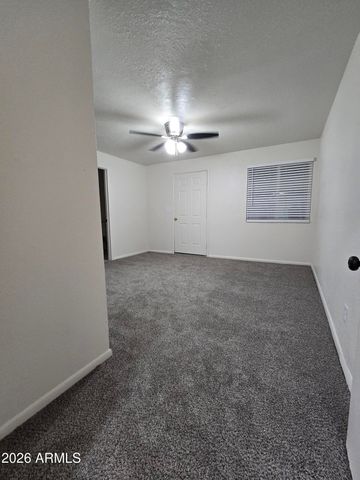 6725 N 55TH Drive, Glendale, AZ 85301