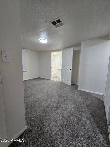 6725 N 55TH Drive, Glendale, AZ 85301