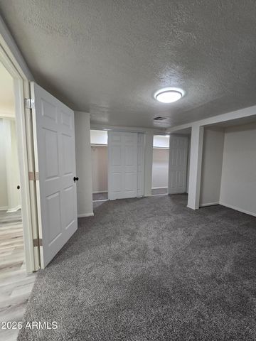 6725 N 55TH Drive, Glendale, AZ 85301