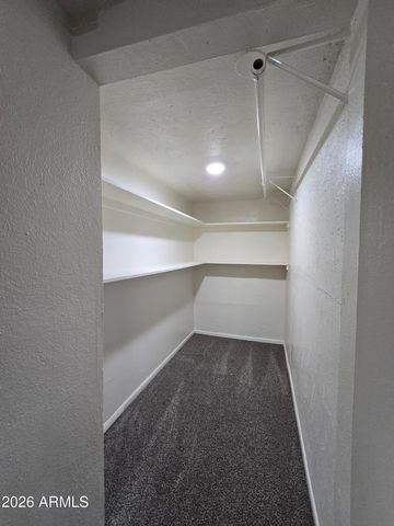 6725 N 55TH Drive, Glendale, AZ 85301