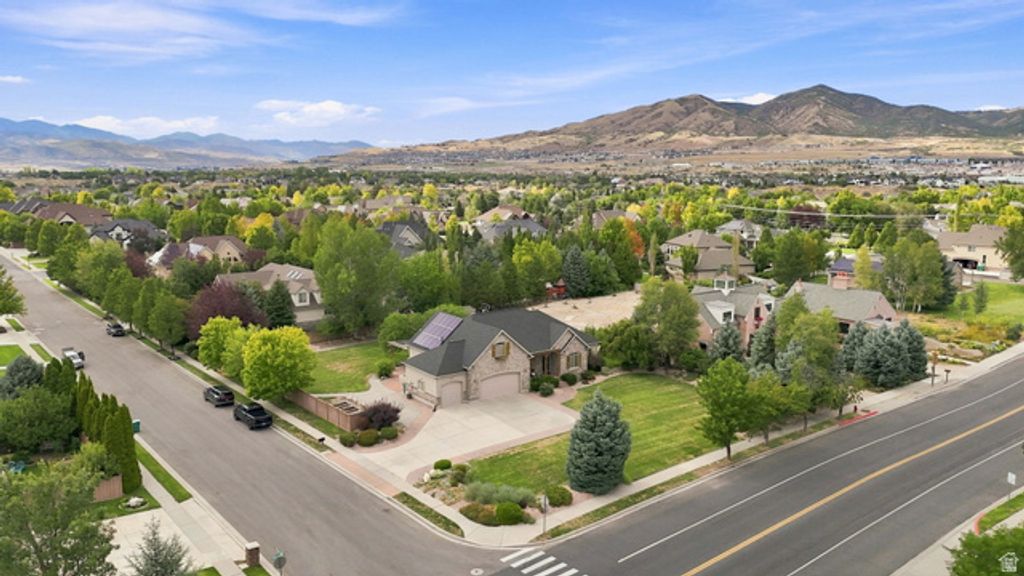 10313 N 6800 W, Highland, UT 84003 — photo 3