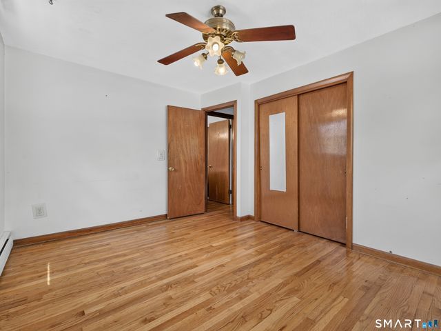 6 Willow Lane, Ledyard, CT 06339