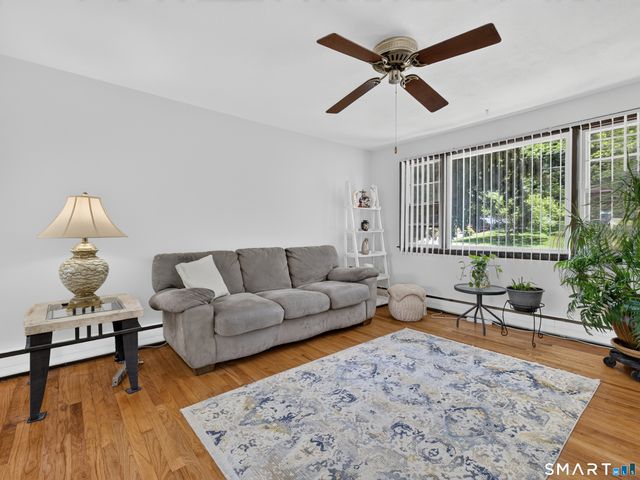 6 Willow Lane, Ledyard, CT 06339