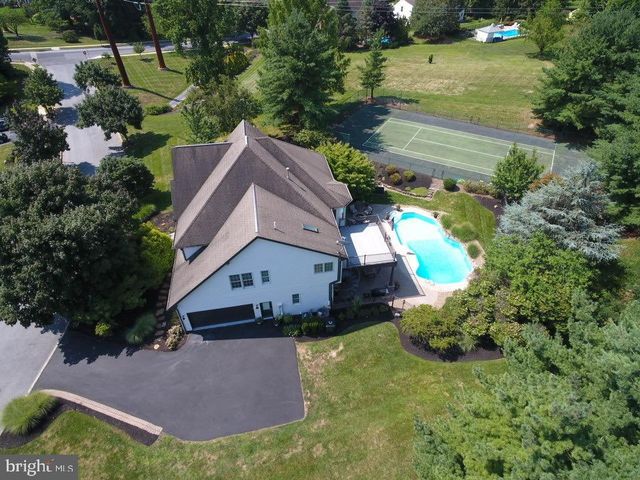 670 PHEASANT RUN ROAD, Hummelstown, PA 17036