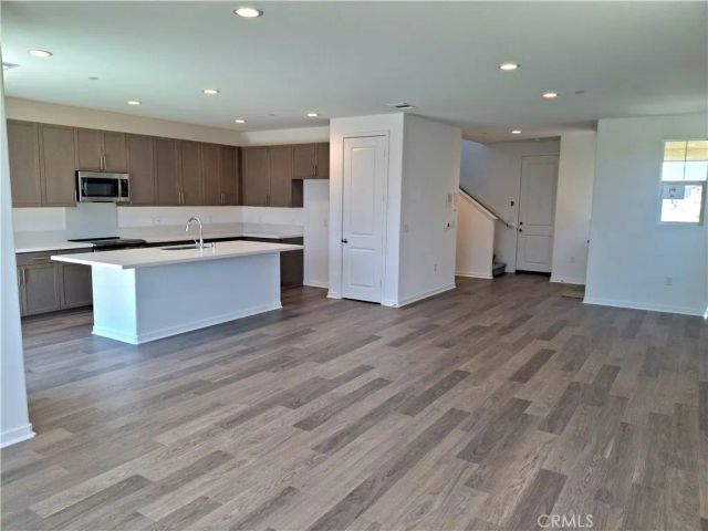 31309 Sutherland Pass, Winchester, CA 92596
