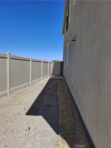 31309 Sutherland Pass, Winchester, CA 92596
