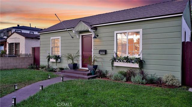 2636 Easy Avenue, Long Beach, CA 90810