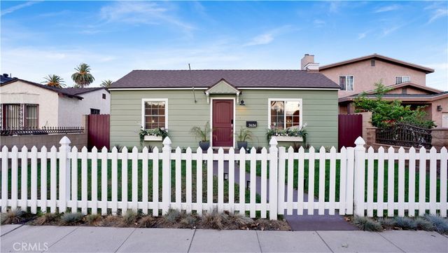 2636 Easy Avenue, Long Beach, CA 90810