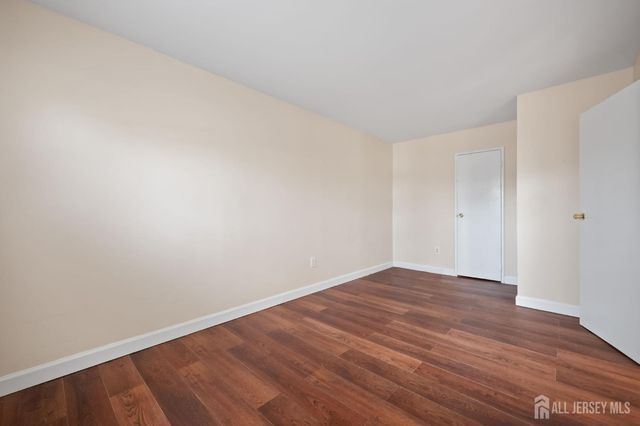 175 Buckelew Avenue 2-3, Jamesburg, NJ 08831