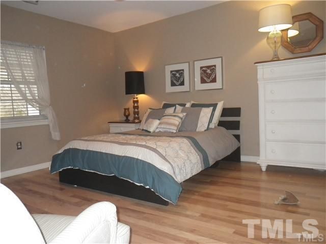 720 Bilyeu Street 105, Raleigh, NC 27606
