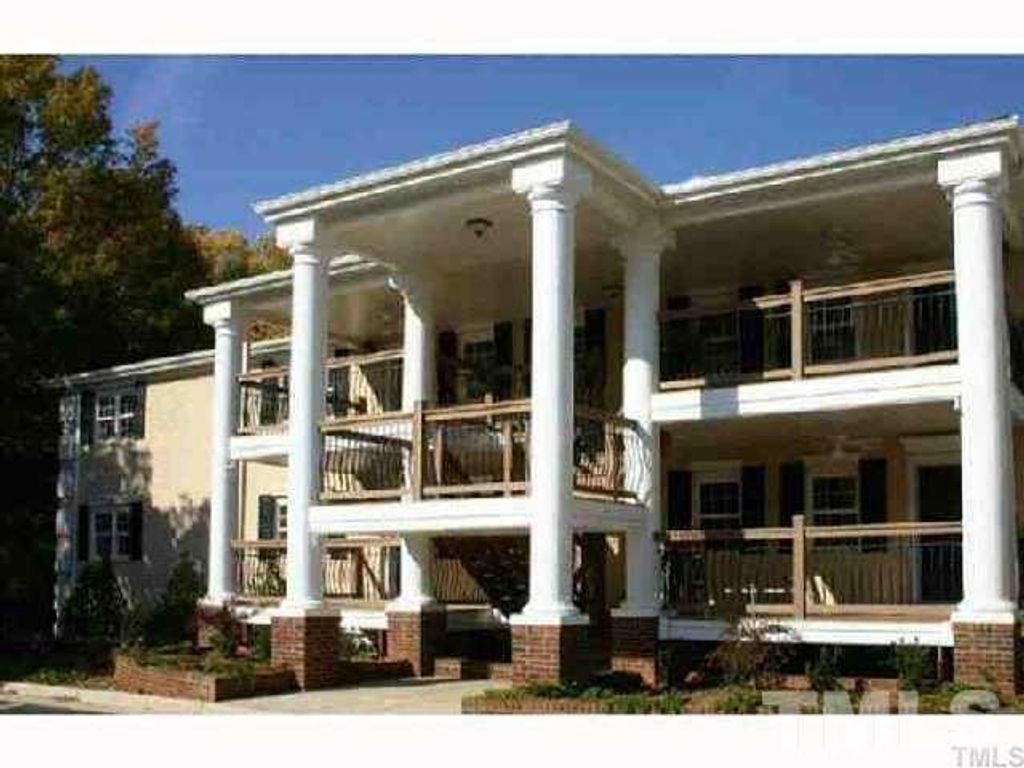 720 Bilyeu Street 105, Raleigh, NC 27606