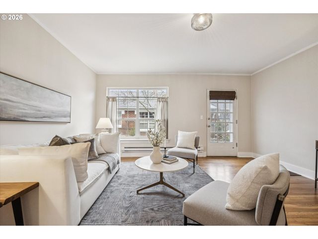 2633 Nw RALEIGH St 33, Portland, OR 97210