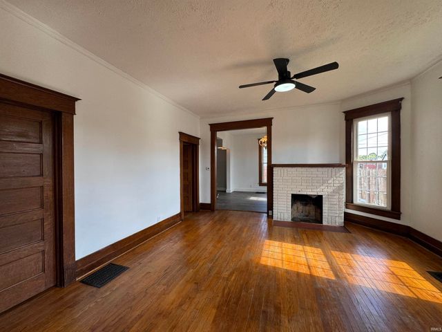 353 E 6TH Street, Peru, IN 46970