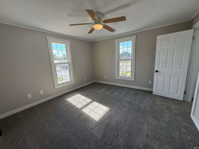 353 E 6TH Street, Peru, IN 46970