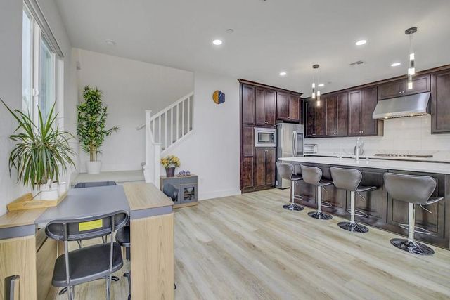 1426 S Central Parkway, Mountain House, CA 95391