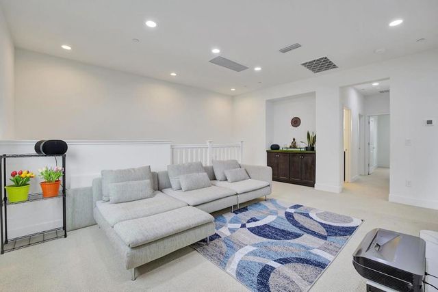 1426 S Central Parkway, Mountain House, CA 95391
