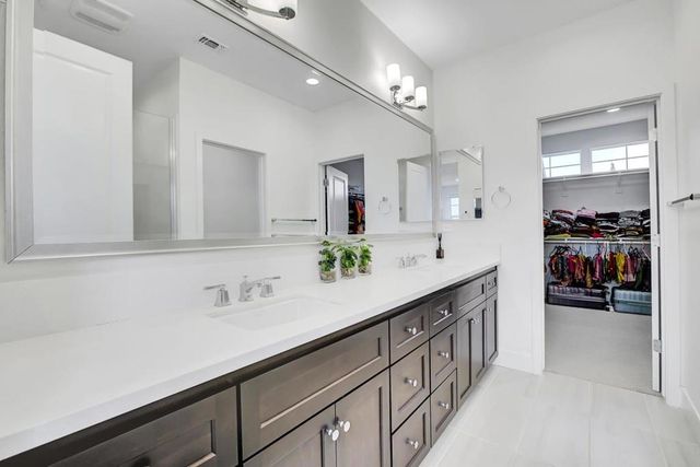 1426 S Central Parkway, Mountain House, CA 95391