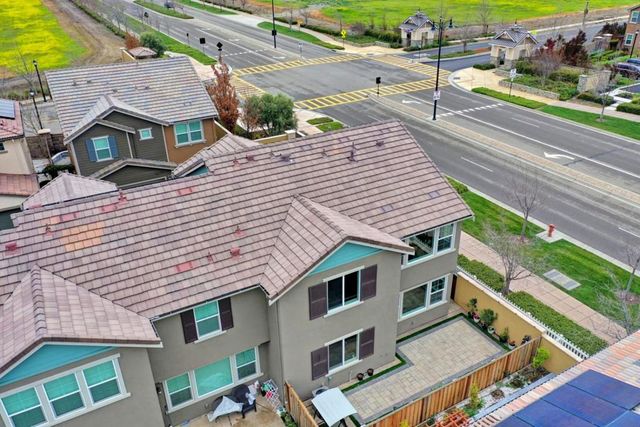 1426 S Central Parkway, Mountain House, CA 95391