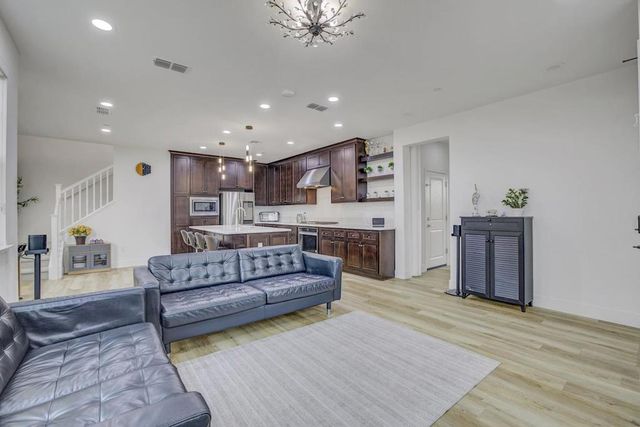 1426 S Central Parkway, Mountain House, CA 95391