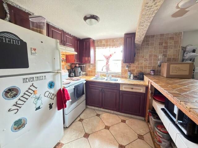 1185 Alto Road, Lake Worth, FL 33462