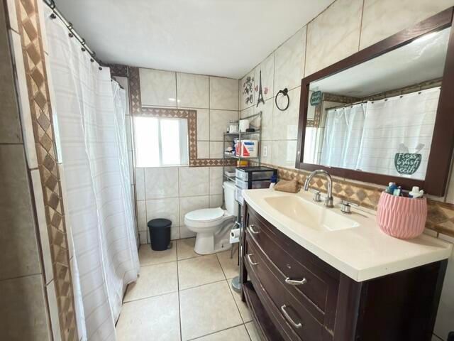 1185 Alto Road, Lake Worth, FL 33462