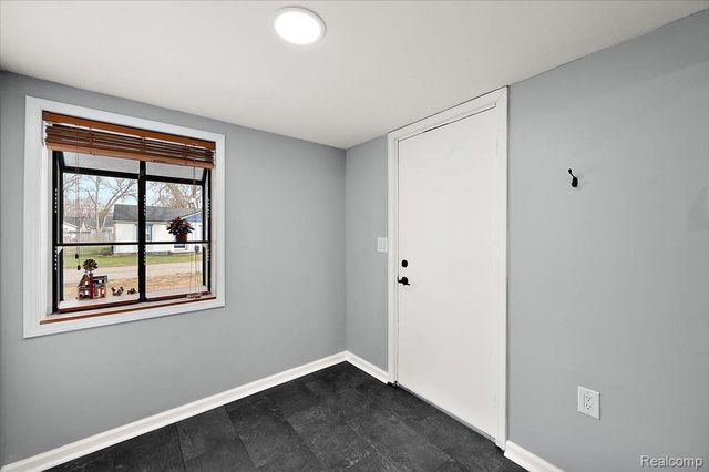 7243 Garvin, Waterford Charter Township, MI 48329